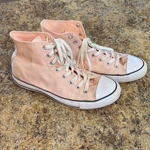 Chuck Taylor Converse - Pink size 11